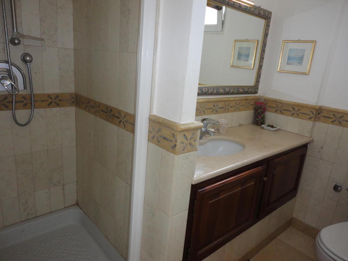 Villa Playa Del Sol - B1 Saint Tropez Bagian luar foto