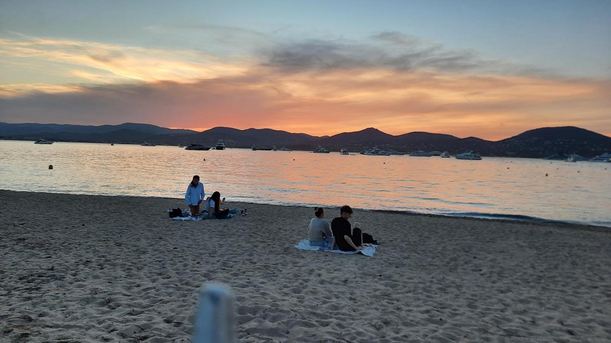 Villa Playa Del Sol - B1 Saint Tropez Bagian luar foto