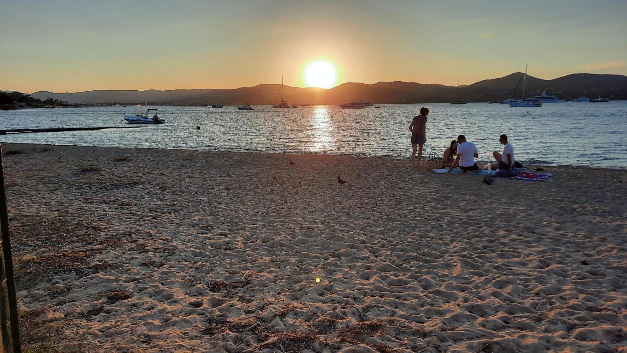Villa Playa Del Sol - B1 Saint Tropez Bagian luar foto